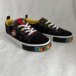 Super Mario Kids Sneakers - Black and Yellow
